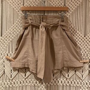 G. Goop NWT Linen Paper Bag High Waisted Shorts